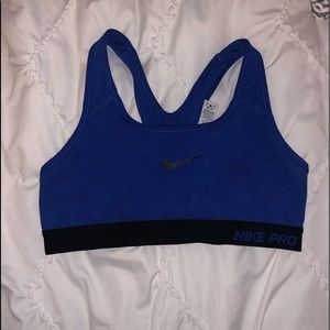 Nike Pro Sports Bra